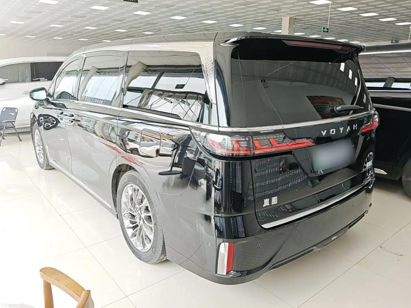 VOYAH Dream 2022 Low-Carbon Edition Dream+ Smart Enjoyment Package — миниатюра 4
