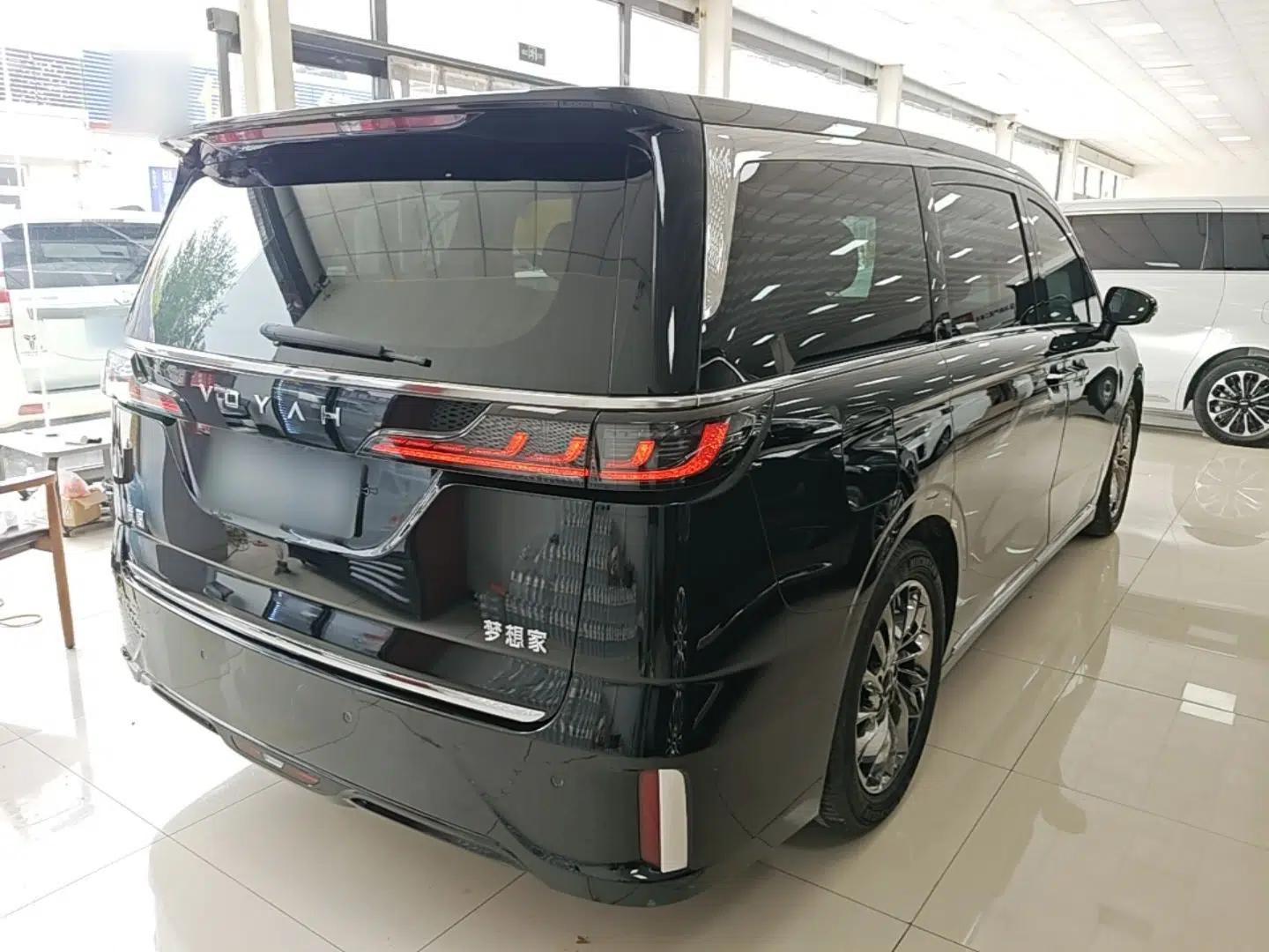 VOYAH Dream 2022 Low-Carbon Edition Dream+ Smart Enjoyment Package — миниатюра 6