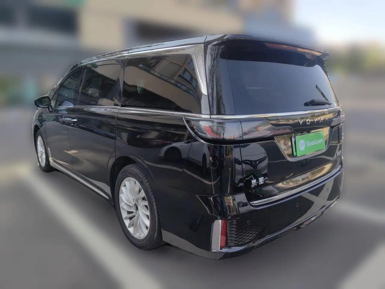 VOYAH Dream 2022 0-Emission Version Range of 475 km — миниатюра 4