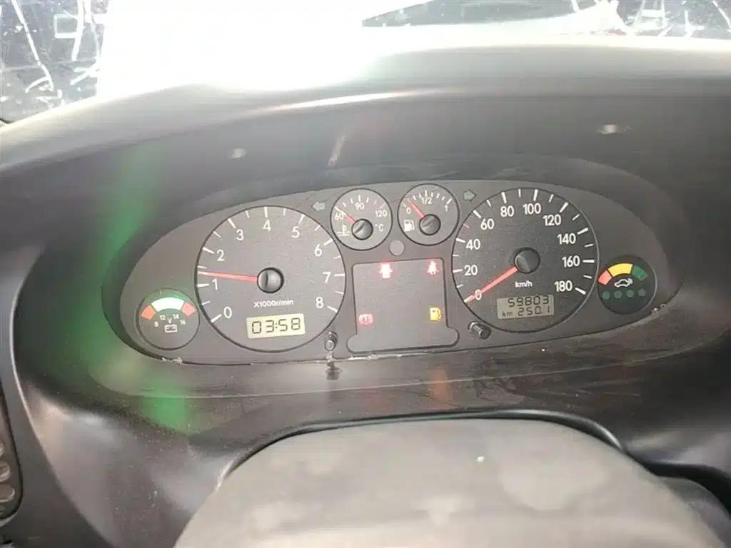 Refine 2011 2.0L Shuttle Gasoline Comfort Edition HFC4GA3 — миниатюра 12