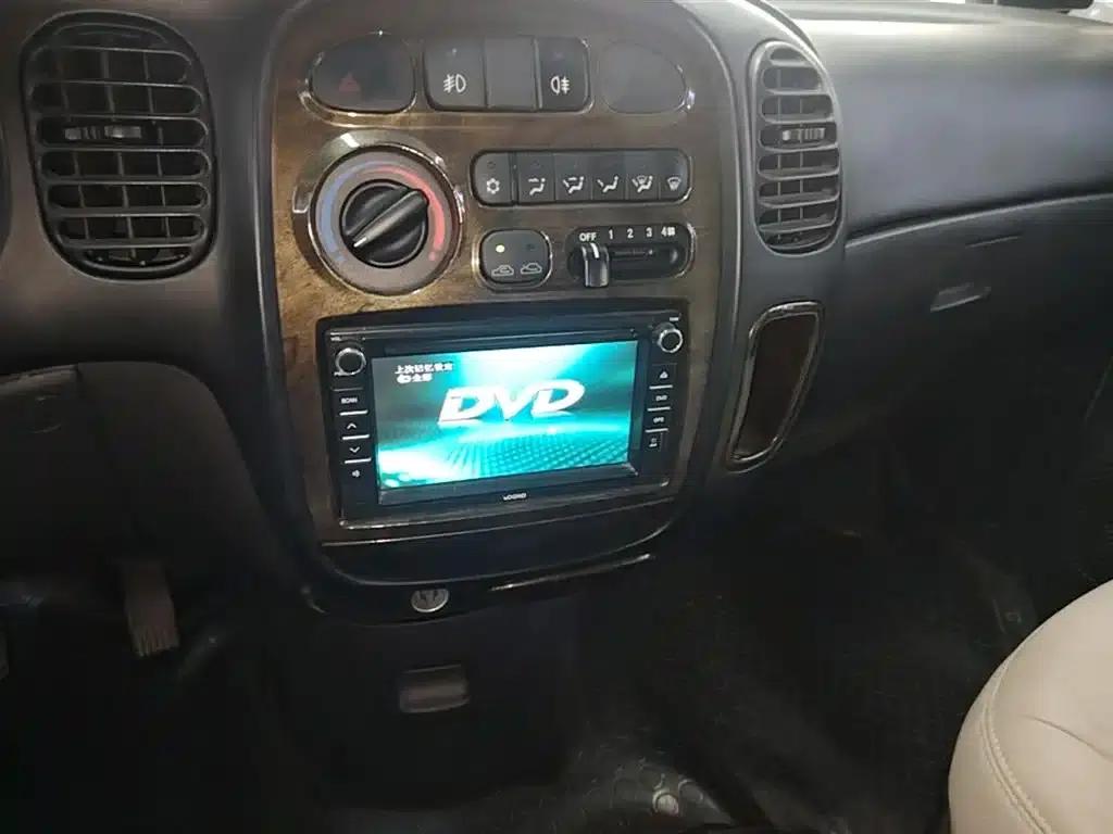 Refine 2011 2.0L Shuttle Gasoline Comfort Edition HFC4GA3 — миниатюра 13