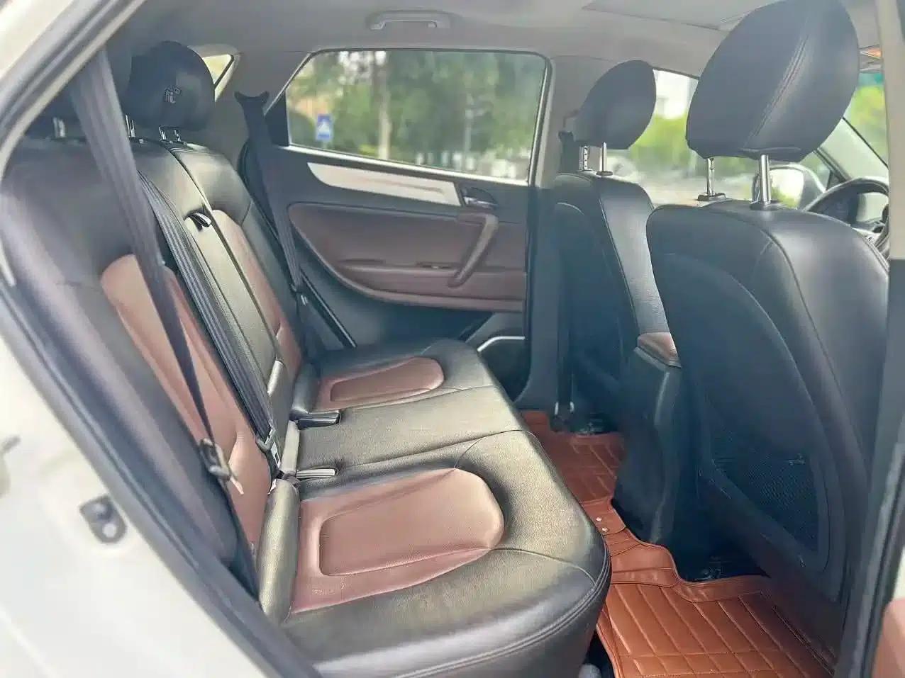 Refine S5 2015 1.5T Manual Deluxe Edition — миниатюра 11