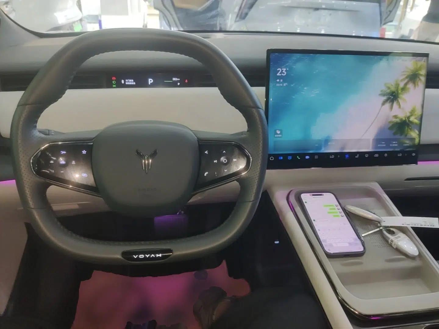 VOYAH COURAGE 2024 Long-Range Supercharge Edition — миниатюра 13