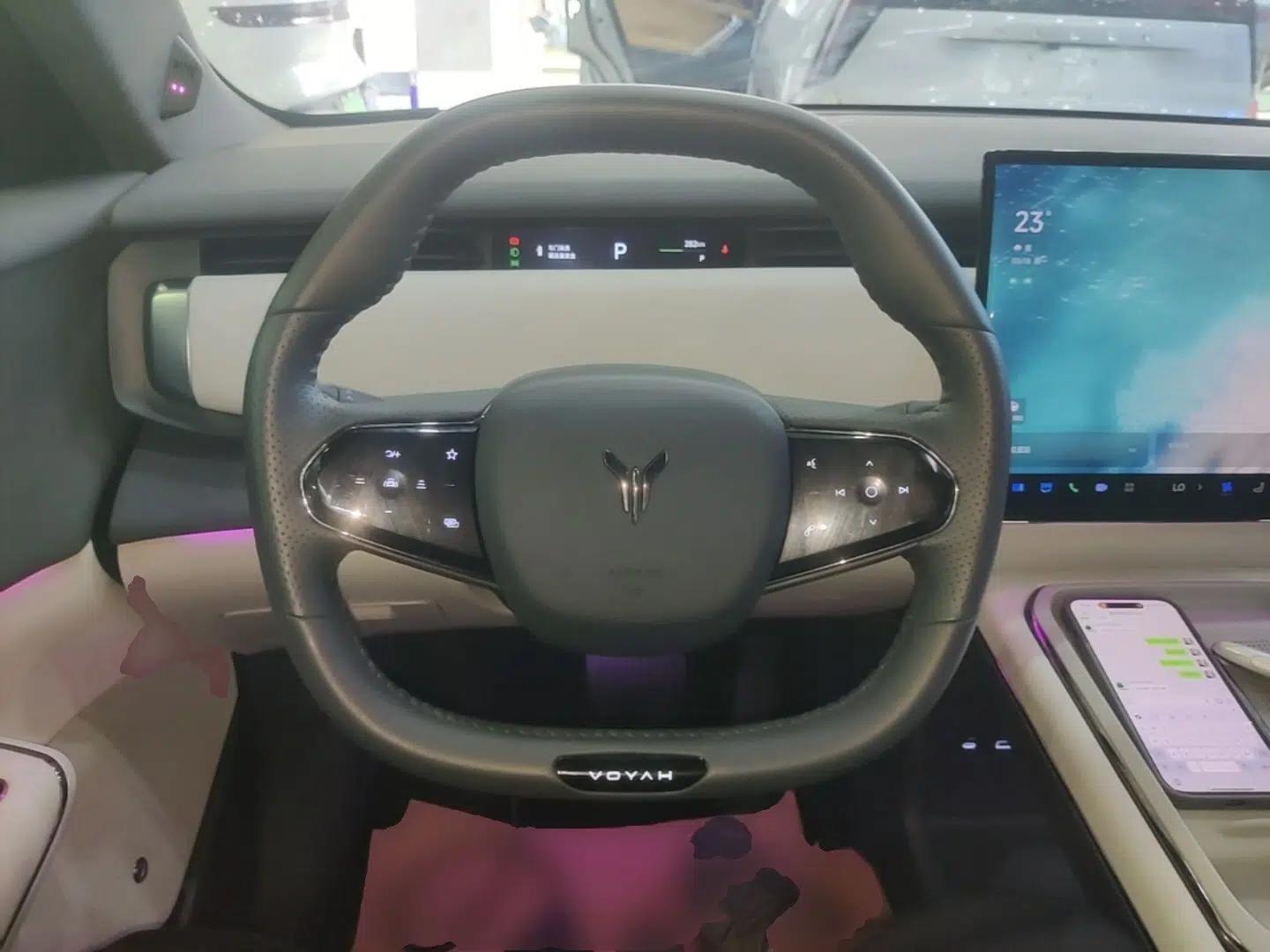 VOYAH COURAGE 2024 Long-Range Supercharge Edition — миниатюра 14