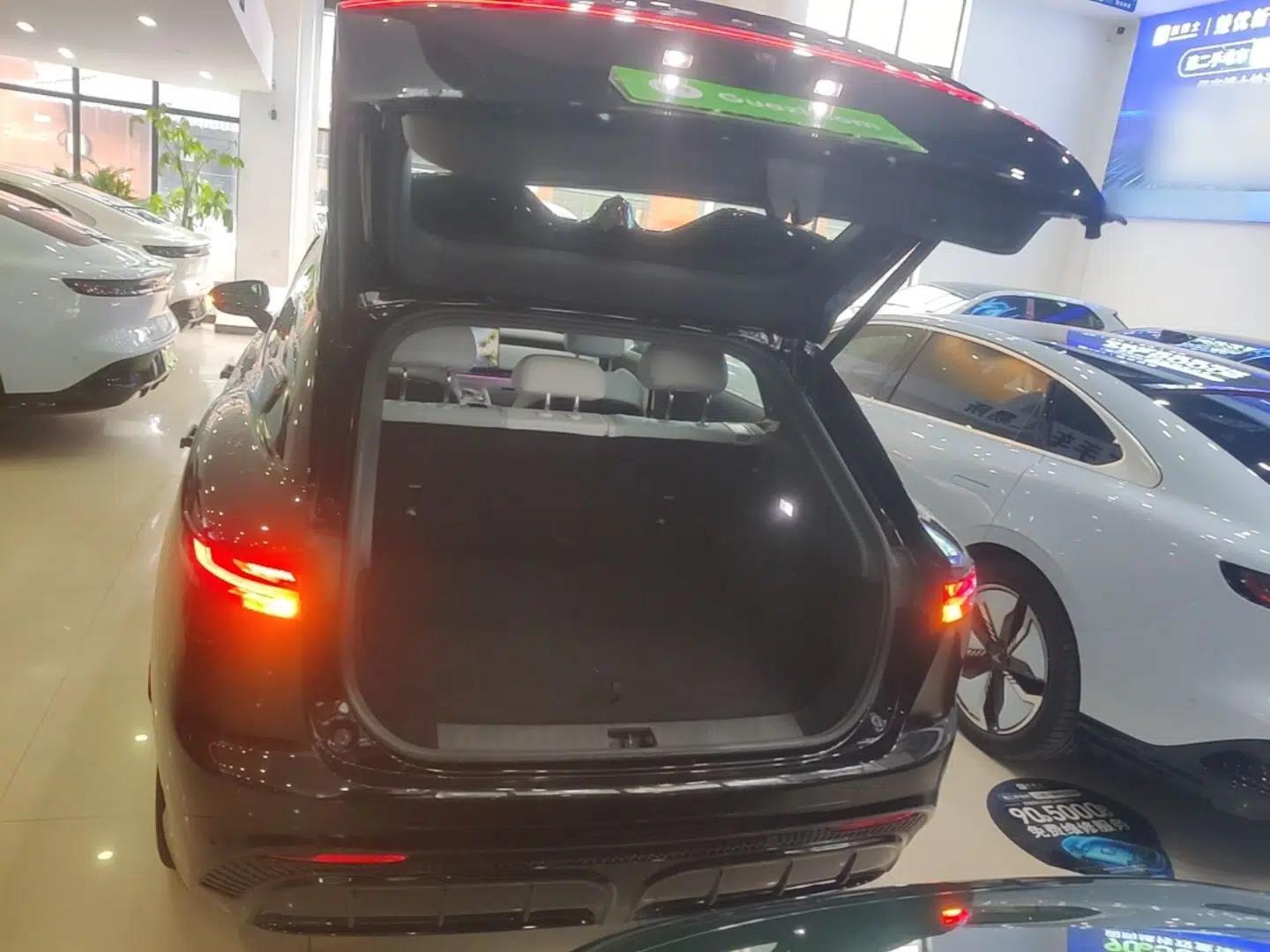 VOYAH COURAGE 2024 Long-Range Supercharge Edition — миниатюра 22