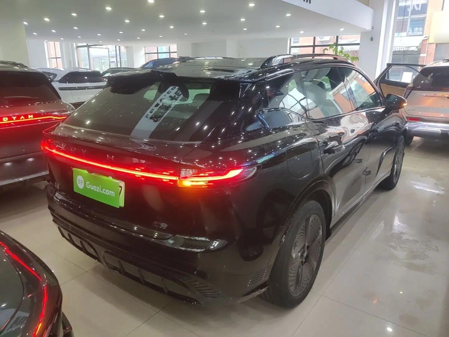 VOYAH COURAGE 2024 Long-Range Supercharge Edition — миниатюра 6