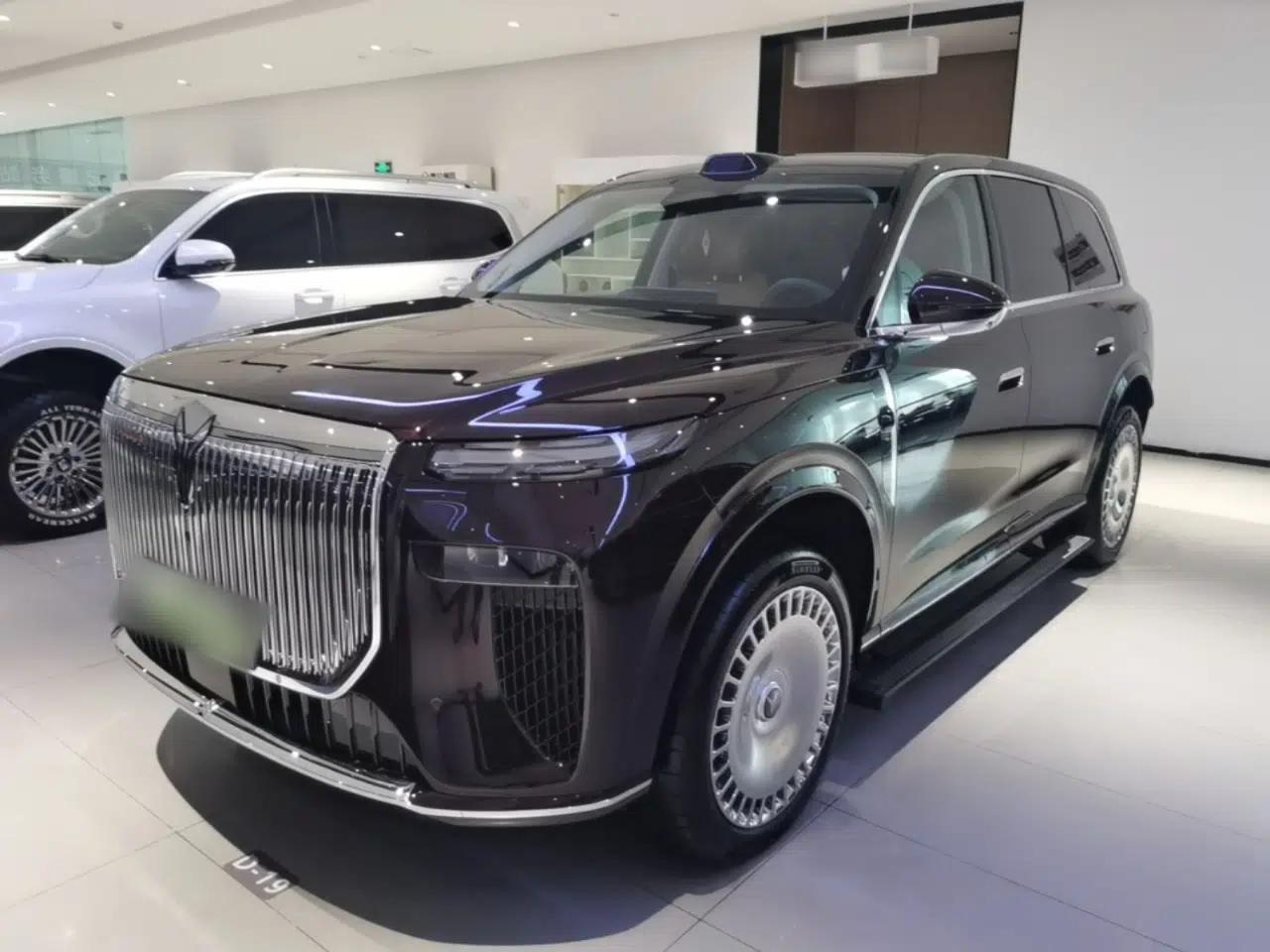 VOYAH Titan 2026 Model Max+ — миниатюра 1