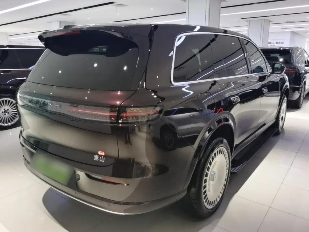 VOYAH Titan 2026 Model Max+ — миниатюра 6