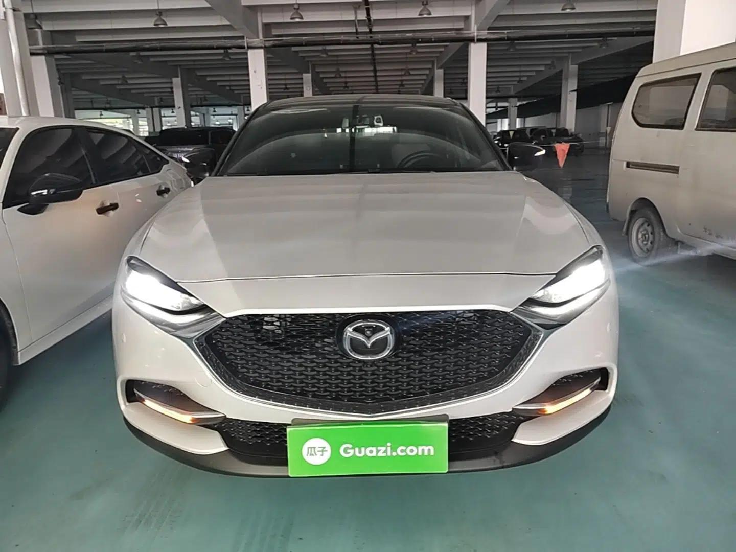 Mazda CX-4 2021 2.0L Automatic Two-Wheel Drive Blue Sky Dynamic Edition — миниатюра 2