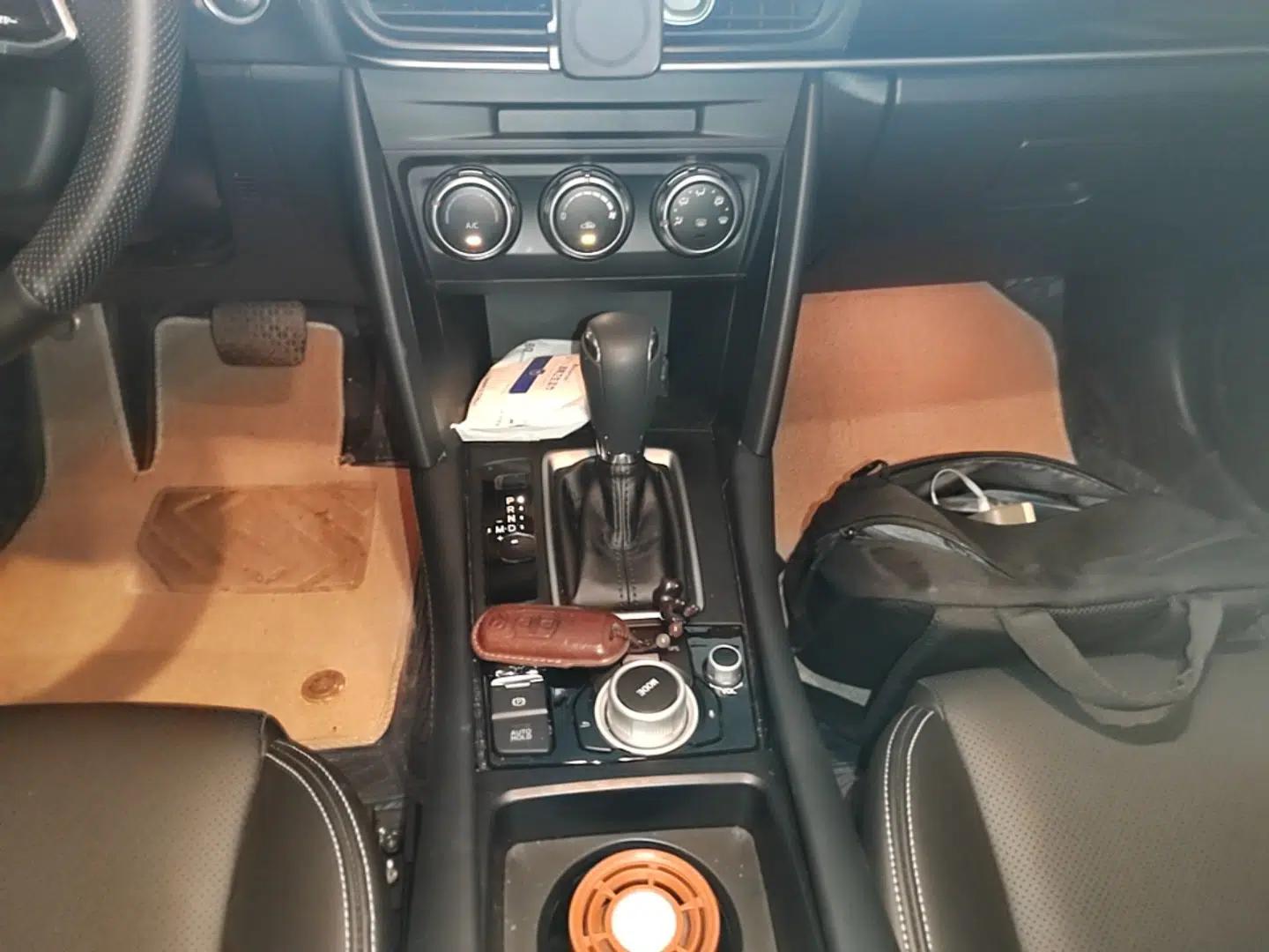 Mazda CX-4 2021 2.0L Automatic Two-Wheel Drive Blue Sky Dynamic Edition — миниатюра 17