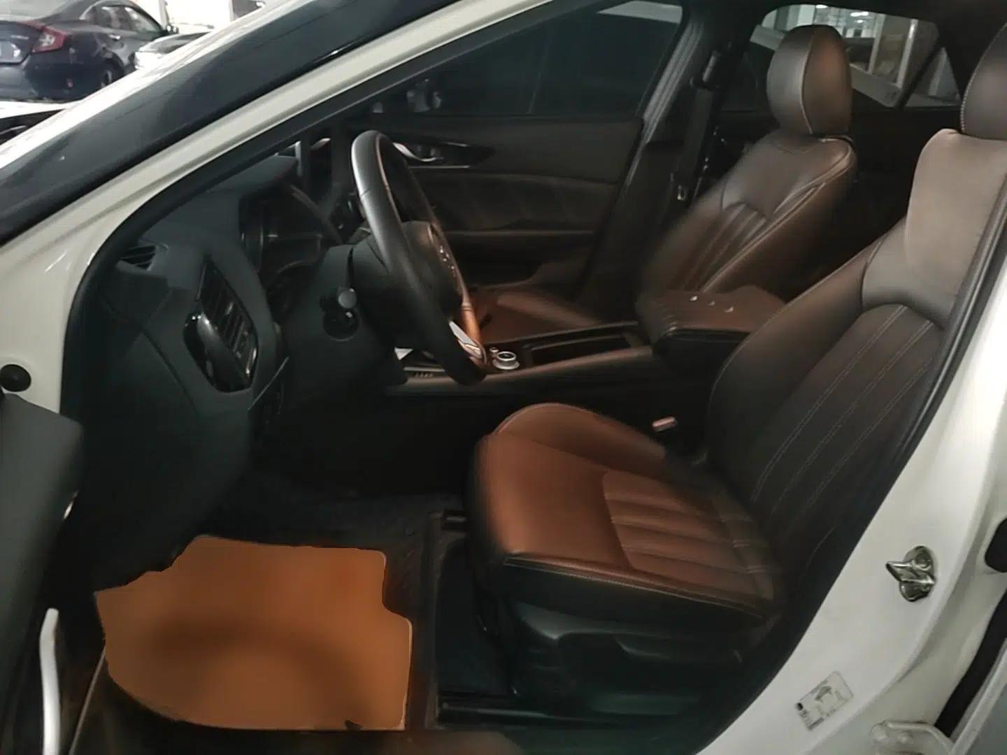 Mazda CX-4 2021 2.0L Automatic Two-Wheel Drive Blue Sky Dynamic Edition — миниатюра 18