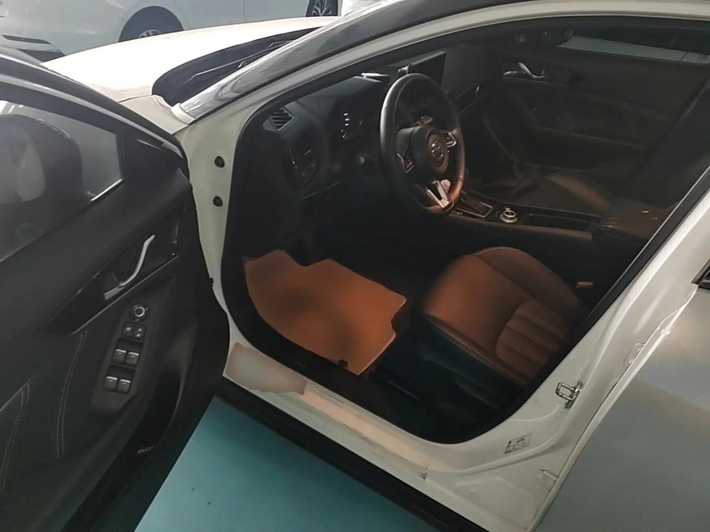 Mazda CX-4 2021 2.0L Automatic Two-Wheel Drive Blue Sky Dynamic Edition — миниатюра 19