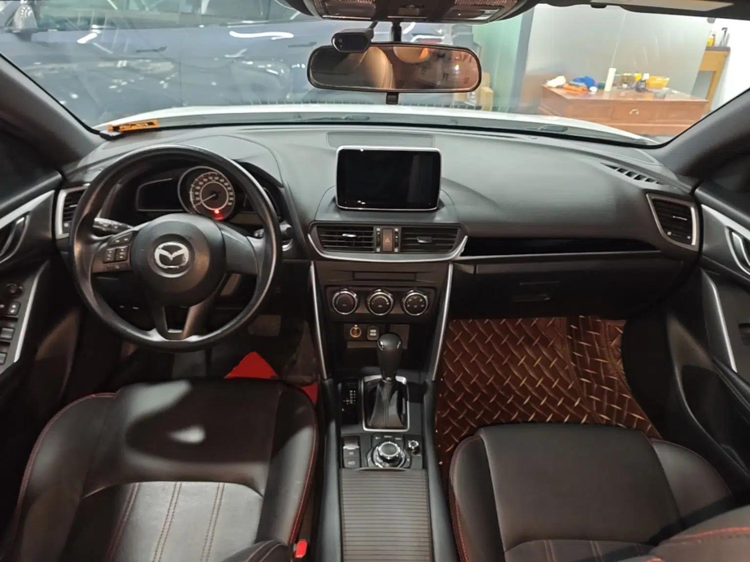 Mazda CX-4 2016 2.0L Automatic 2WD Blue Sky Dynamic Edition — миниатюра 13