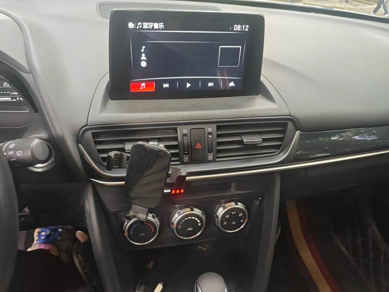 Mazda CX-4 2021 2.0L Automatic Two-Wheel Drive Blue Sky Dynamic Edition — миниатюра 14