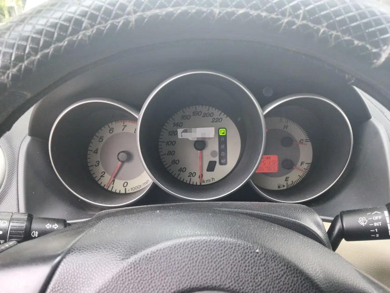 Mazda 3 2012 1.6L Automatic Classic Standard Edition — миниатюра 12