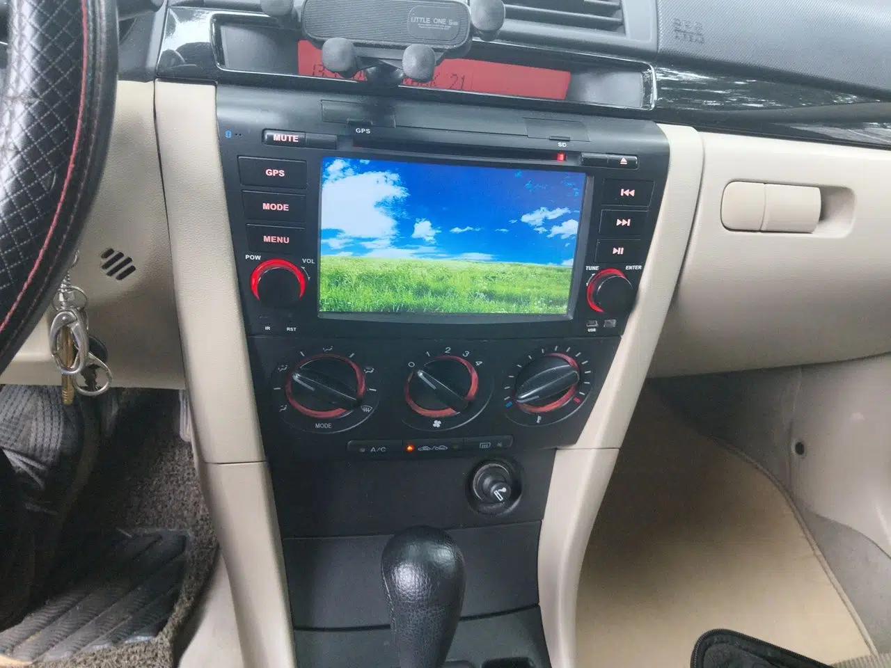 Mazda 3 2012 1.6L Automatic Classic Standard Edition — миниатюра 14