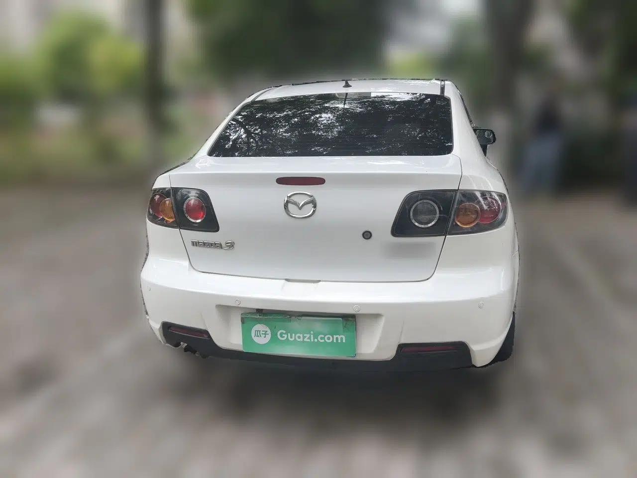 Mazda 3 2012 1.6L Automatic Classic Standard Edition — миниатюра 5