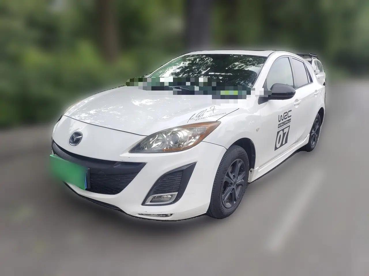 Mazda 3 2013 Hatchback 1.6L Automatic Elite Model — миниатюра 1