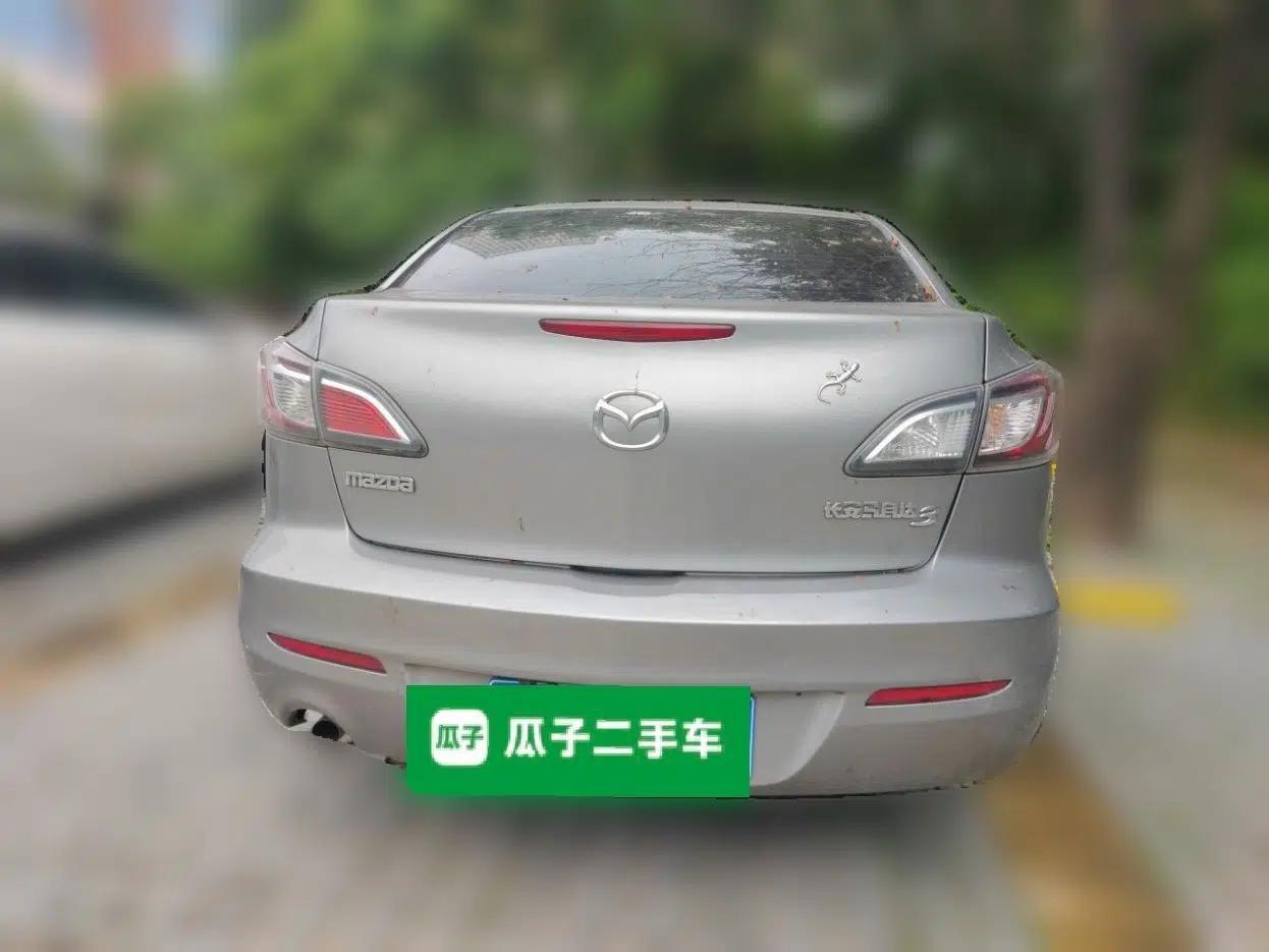 Mazda 3 2011 Sedan 1.6L Automatic Elite Model — миниатюра 5