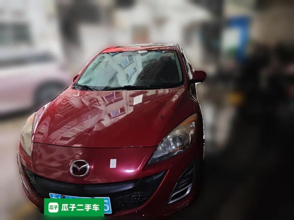 Mazda 3 2010 Hatchback 1.6 Automatic Luxury Model — миниатюра 2