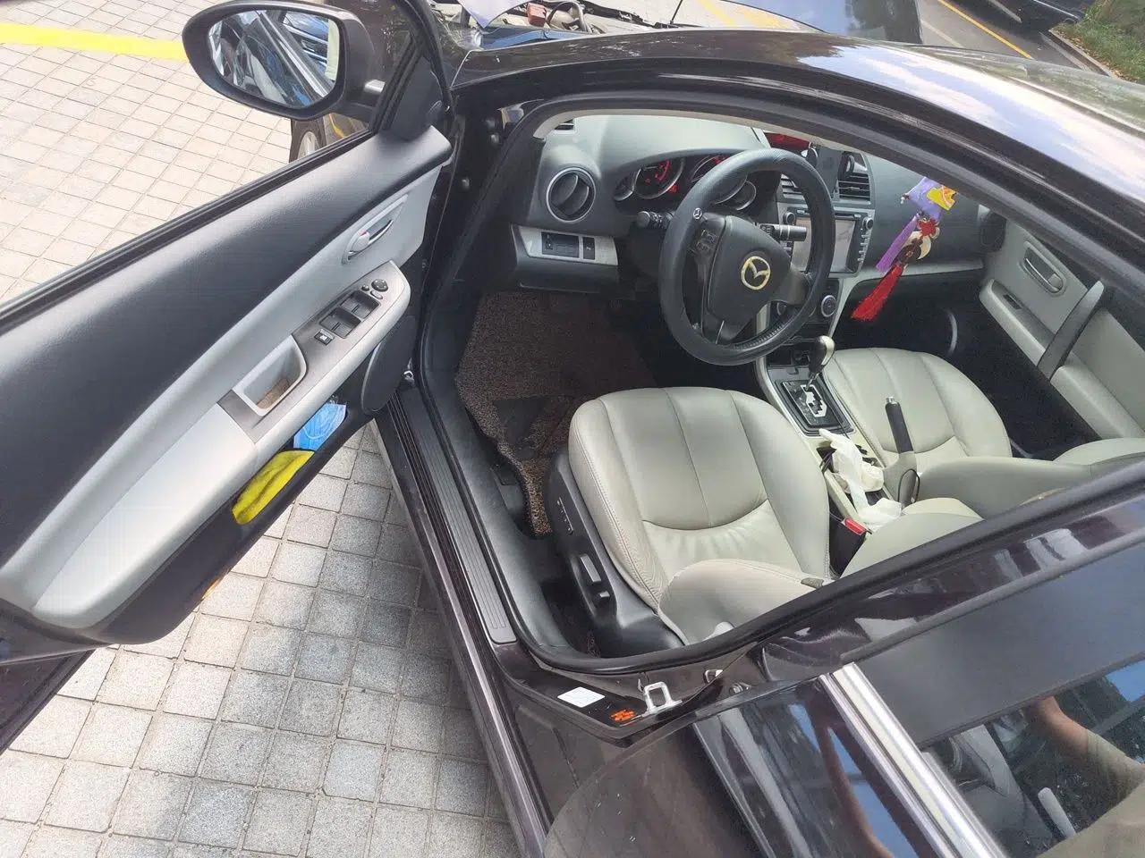Mazda 6 2010 2.0L Automatic Luxury Edition — миниатюра 17