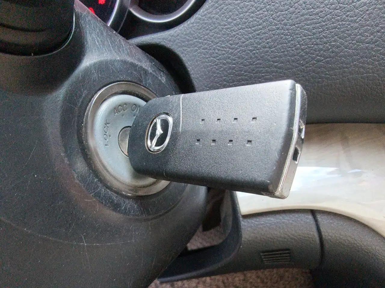 Mazda 6 2010 2.0L Automatic Luxury Edition — миниатюра 9