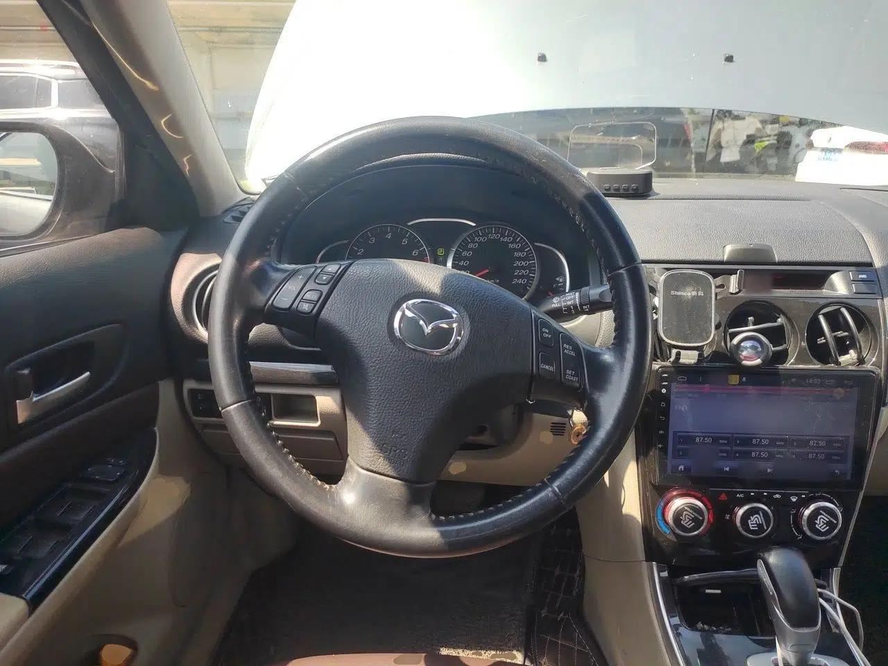 Mazda 6 2011 2.0L Automatic Fashion Edition — миниатюра 11