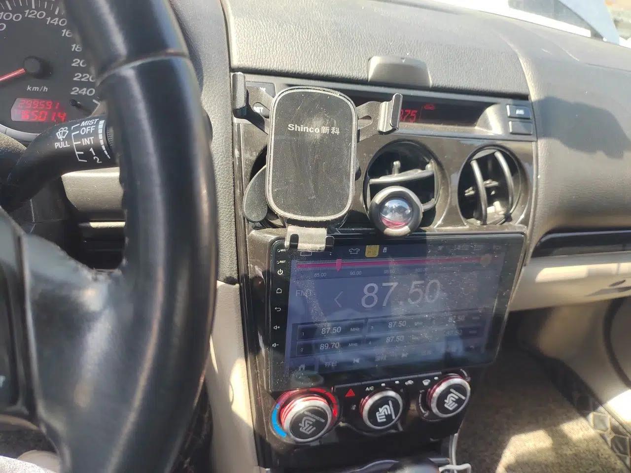 Mazda 6 2011 2.0L Automatic Fashion Edition — миниатюра 14