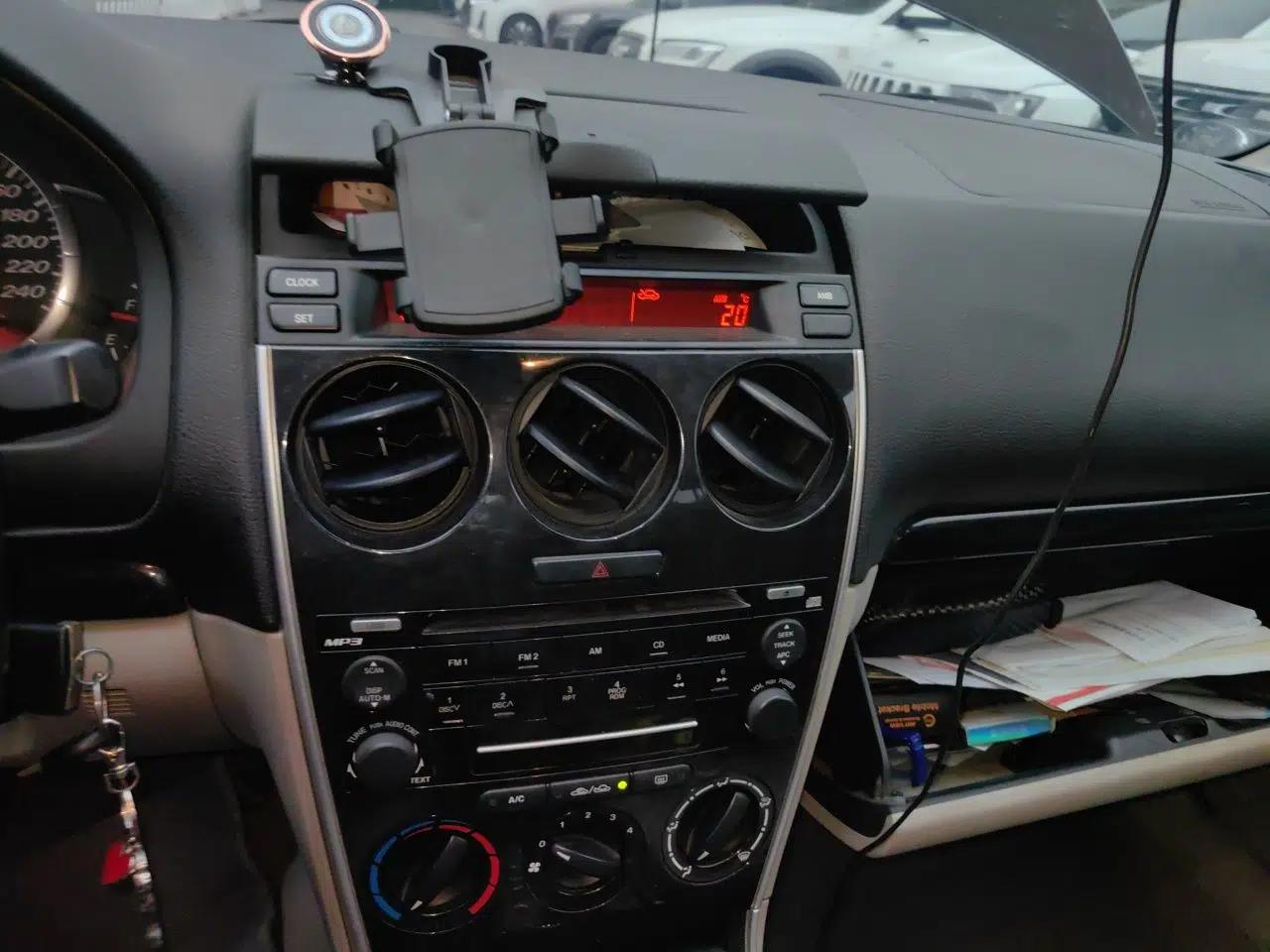 Mazda 6 2011 2.0L Automatic Fashion Edition — миниатюра 14