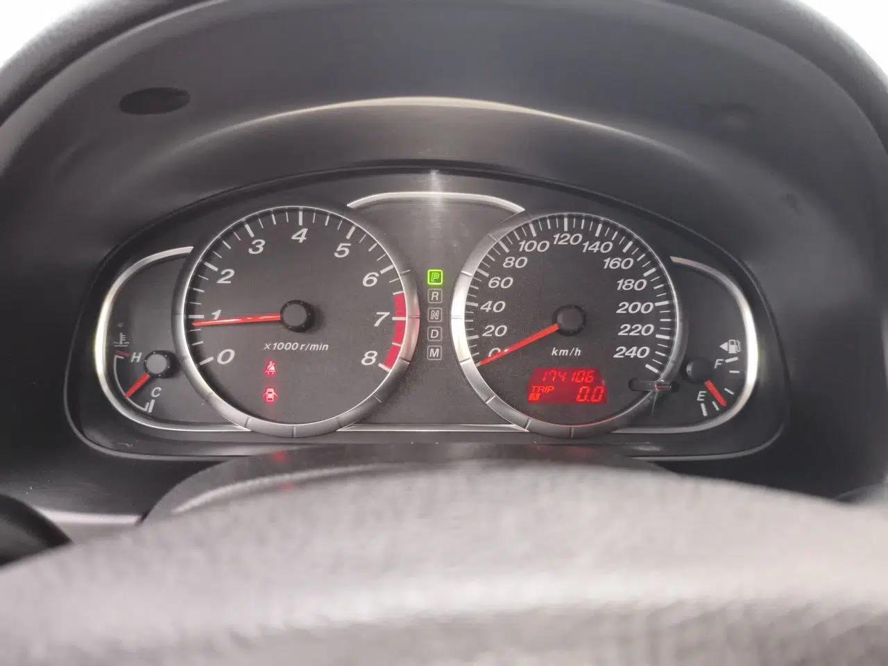 Mazda 6 2011 2.0L Automatic Fashion Edition — миниатюра 12