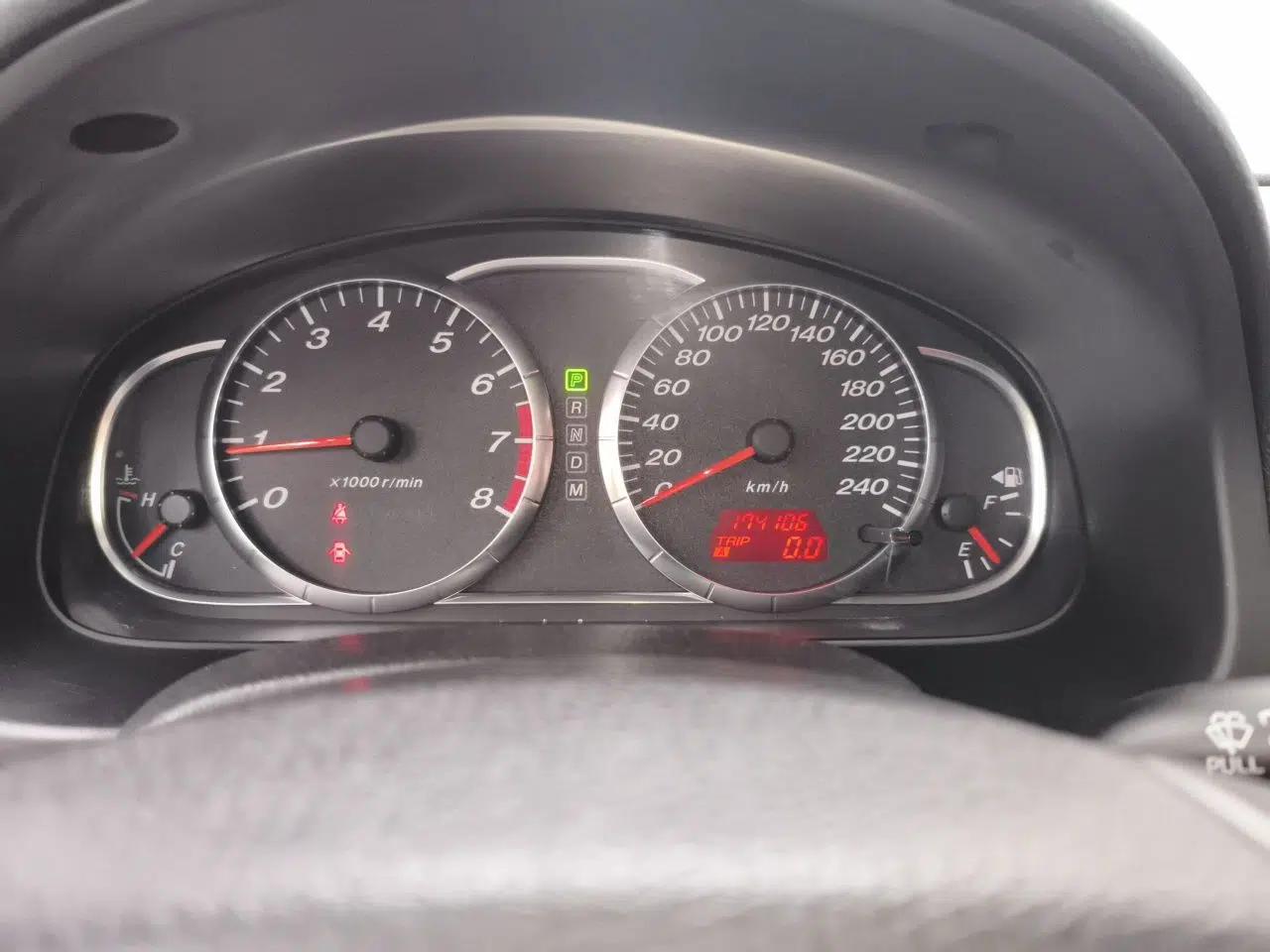 Mazda 6 2011 2.0L Automatic Fashion Edition — миниатюра 13
