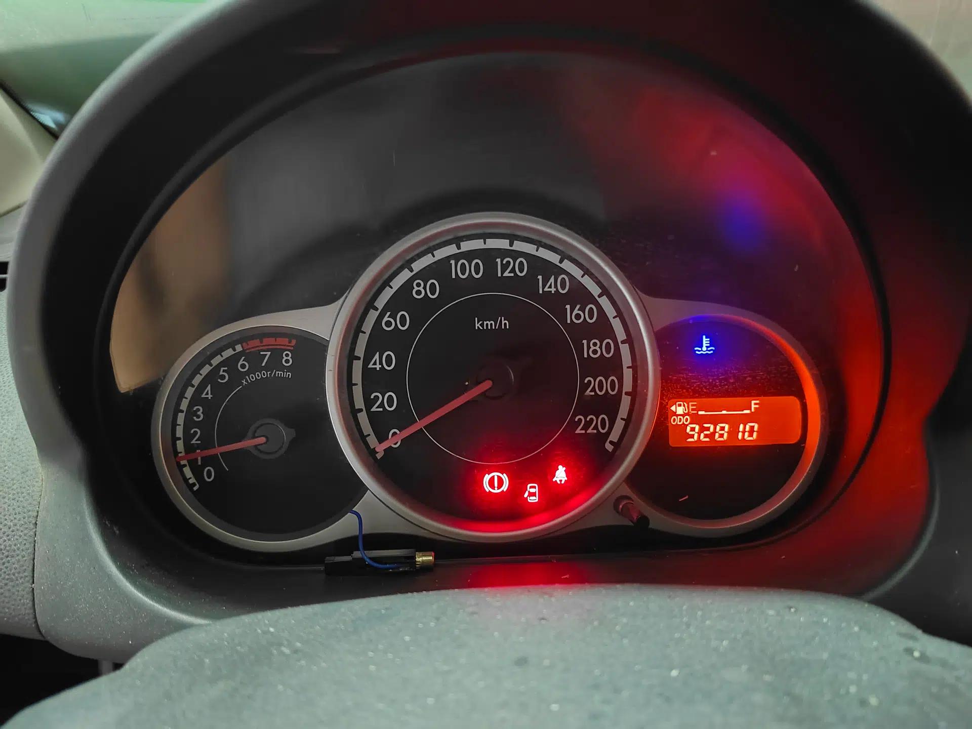 Mazda 2 2011 XuanDong 1.5L Manual Fashion Edition — миниатюра 12