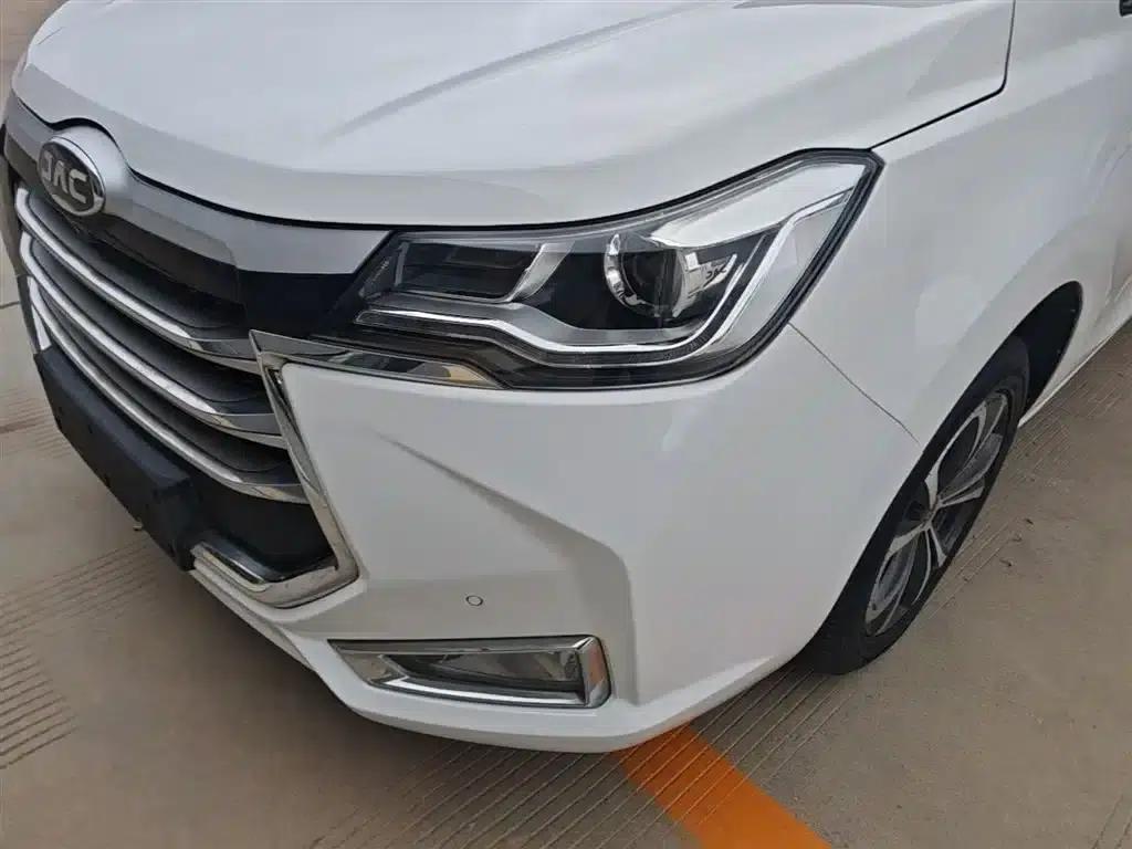 Refine R3 2018 1.6L Manual Deluxe Sunroof Model — миниатюра 24