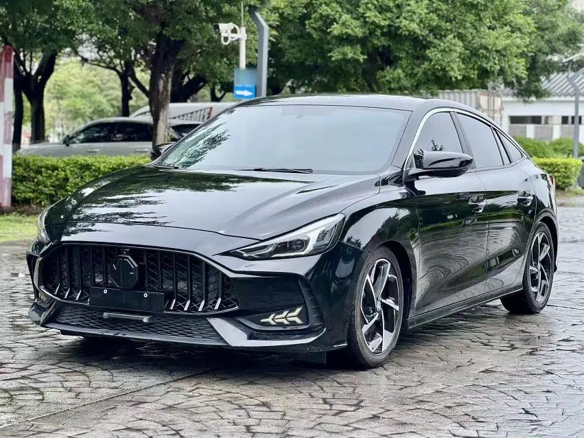MG 5 2021 300TGI DCT Elegant Luxury Edition — миниатюра 1