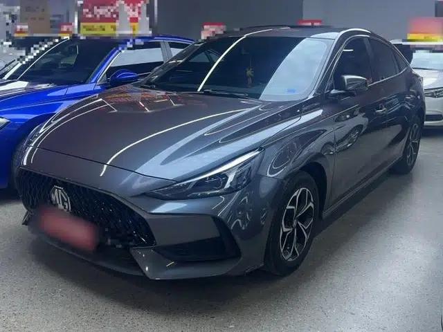 MG 5 2023 180 DVVT CVT Luxury Edition