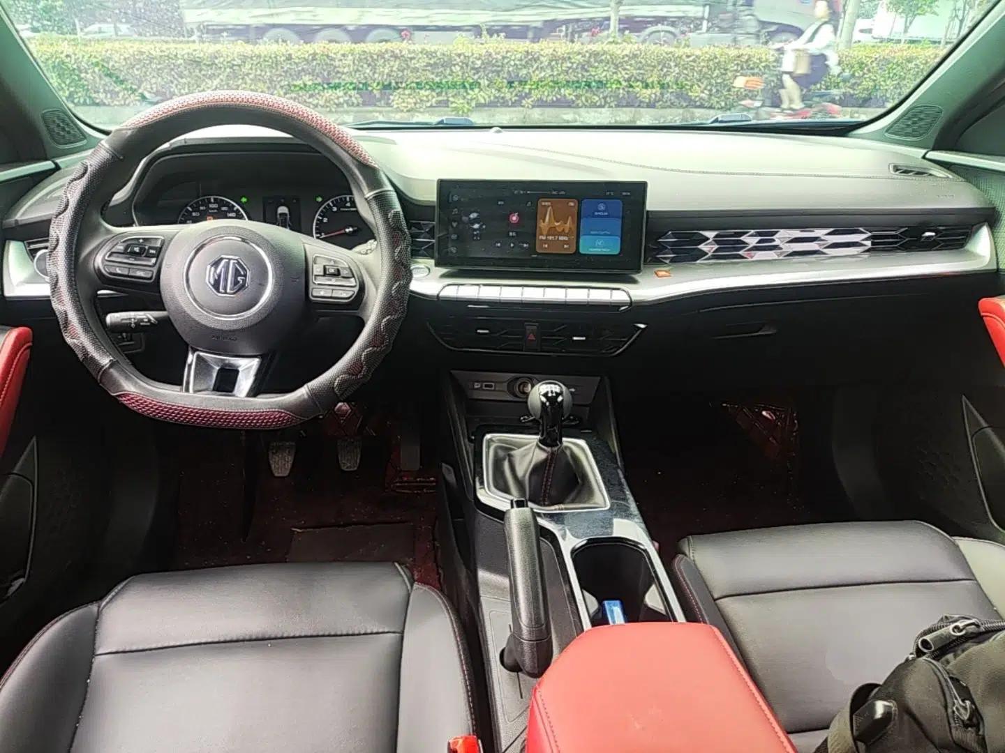 MG 5 2022 180 DVVT Manual Youth Luxury Edition — миниатюра 13