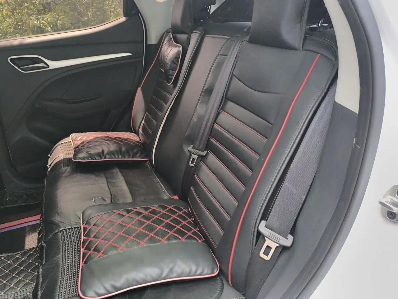 MG ZS 2020 Global Bestseller with 1.5L Engine Manual Transmission and a Massive 65-Inch Panoramic Sunroof Version — миниатюра 18