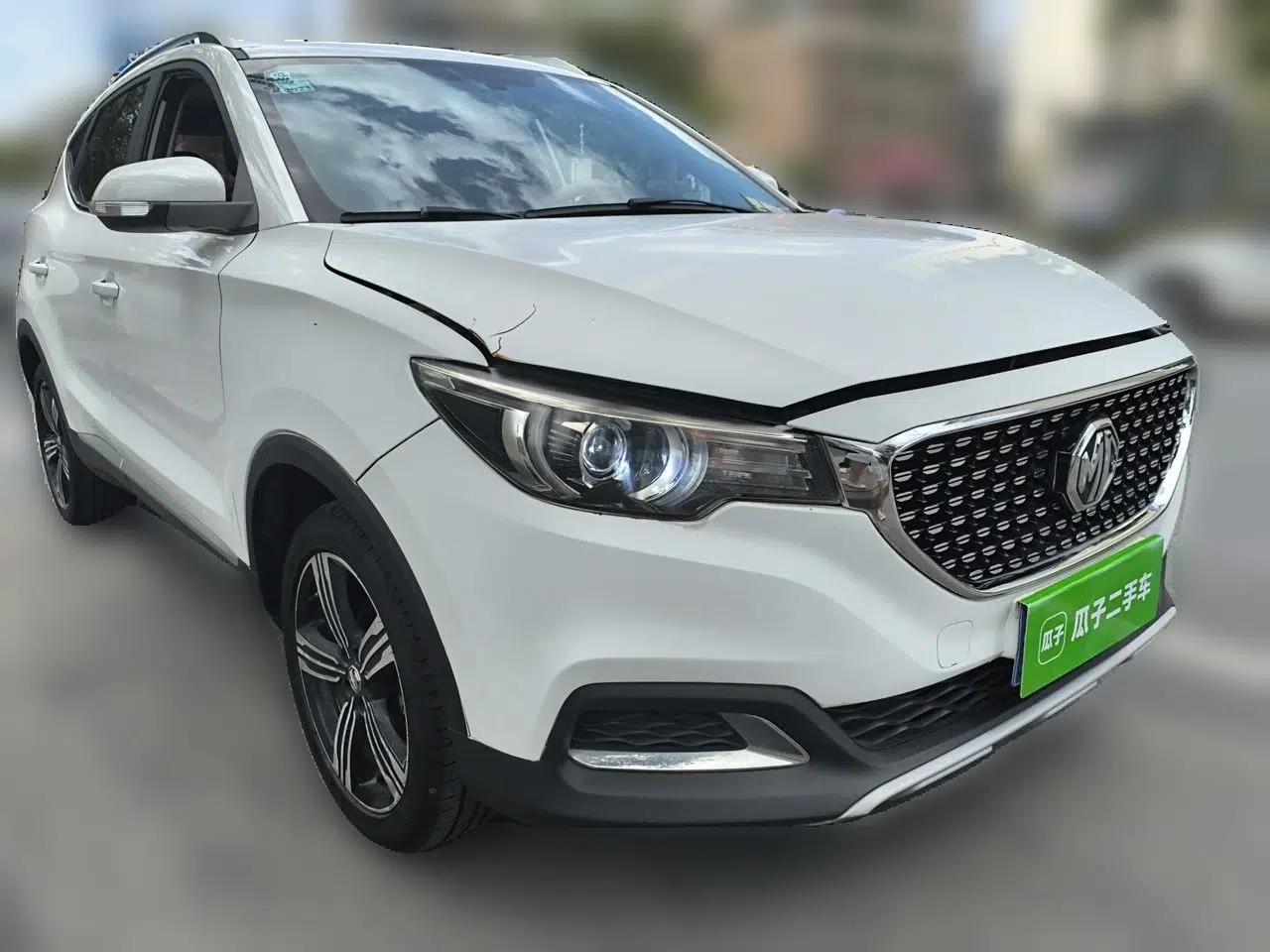 MG ZS 2020 Global Bestseller with 1.5L Engine Manual Transmission and a Massive 65-Inch Panoramic Sunroof Version — миниатюра 3