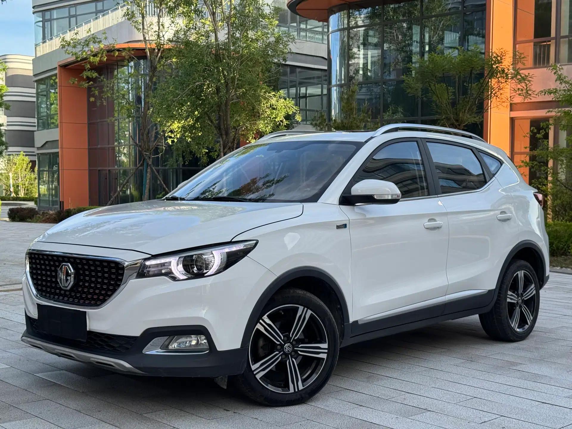MG ZS 2018 1.5L Automatic Luxury Edition China V Standard — миниатюра 1