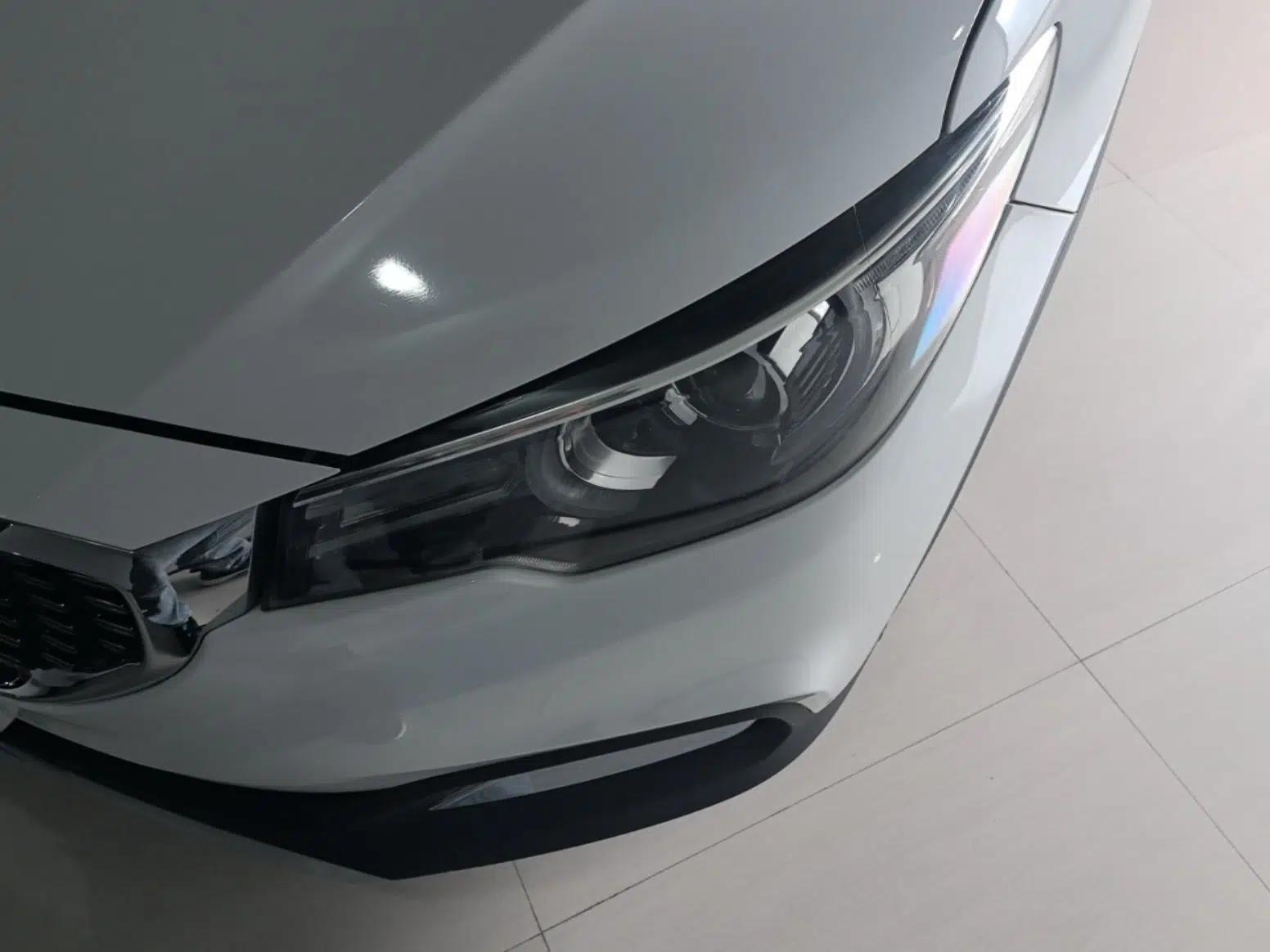 MG ZS 2018 1.5L Automatic Luxury Edition China V Standard — миниатюра 2