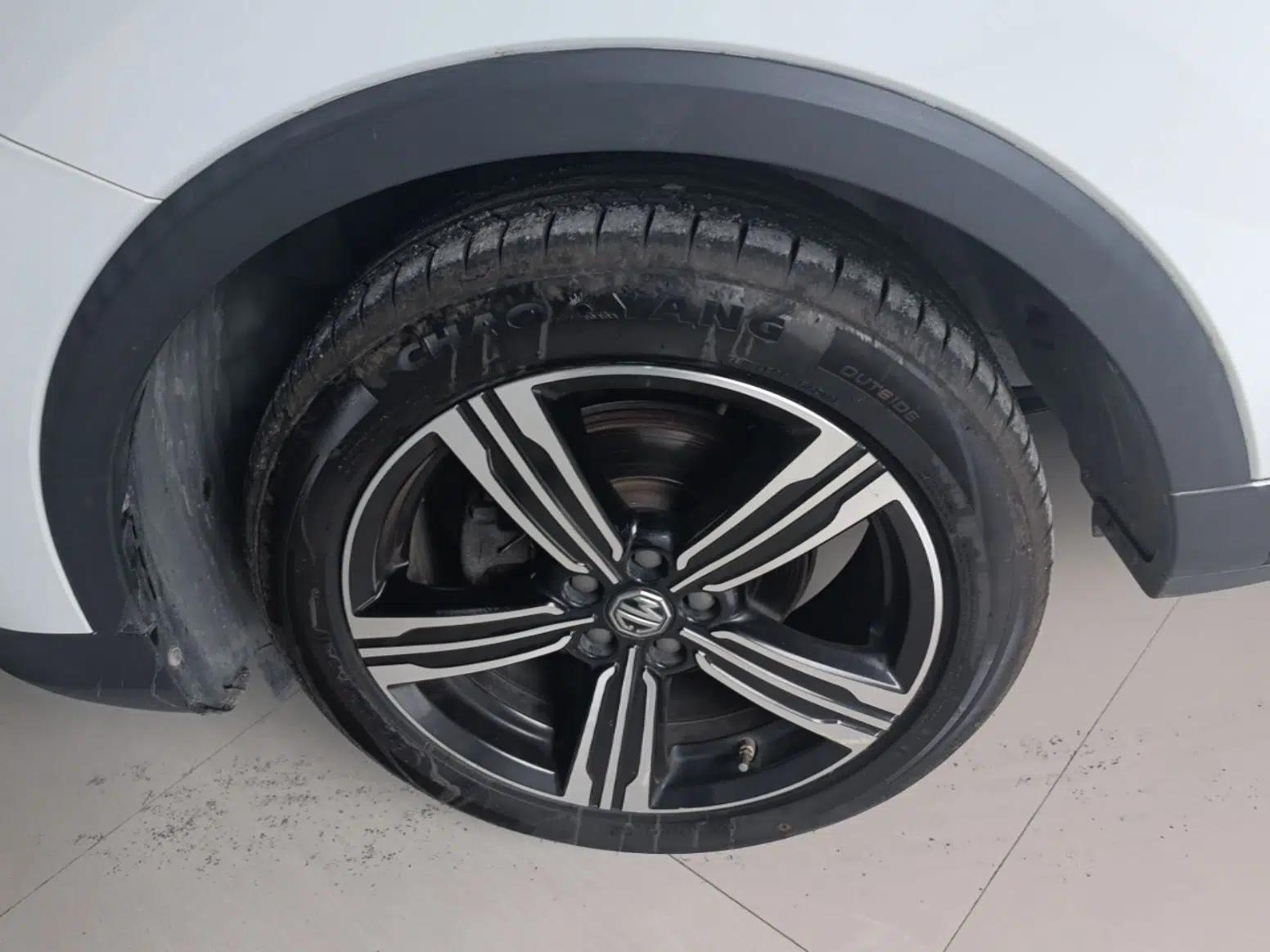 MG ZS 2018 1.5L Automatic Luxury Edition China V Standard — миниатюра 3