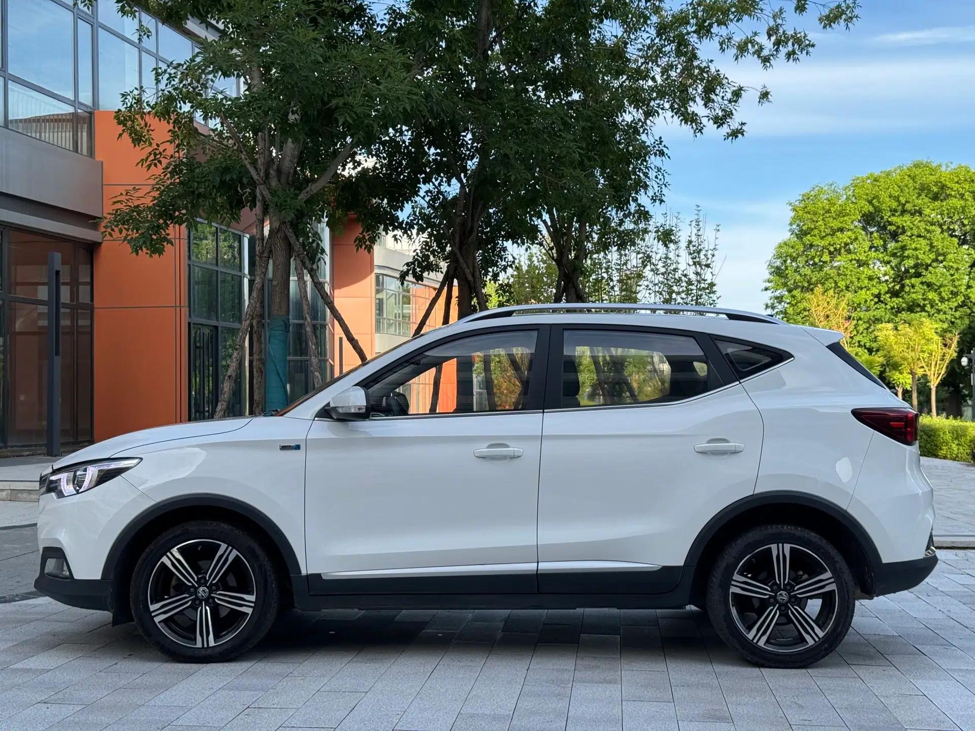 MG ZS 2018 1.5L Automatic Luxury Edition China V Standard — миниатюра 8
