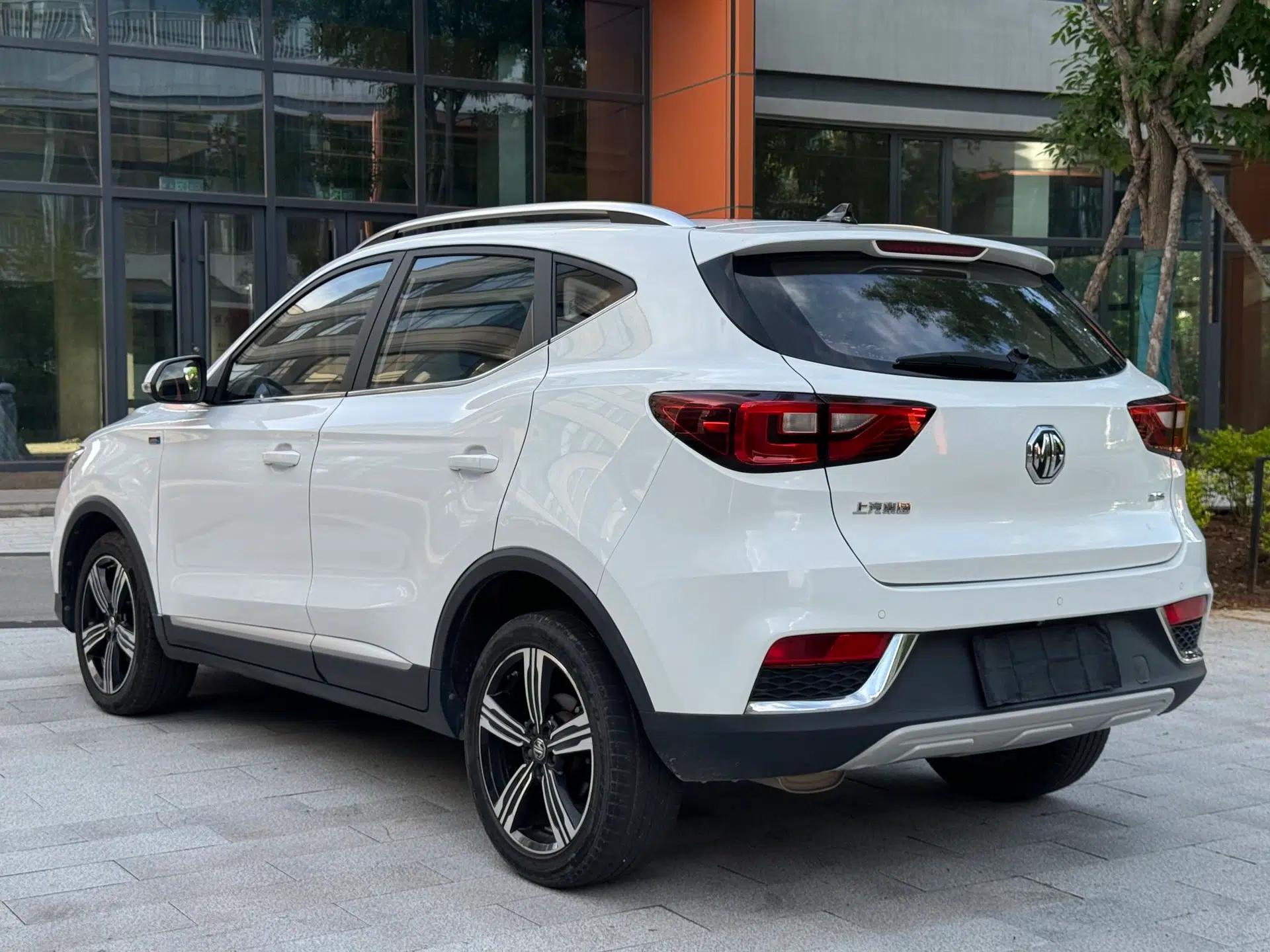 MG ZS 2018 1.5L Automatic Luxury Edition China V Standard — миниатюра 9