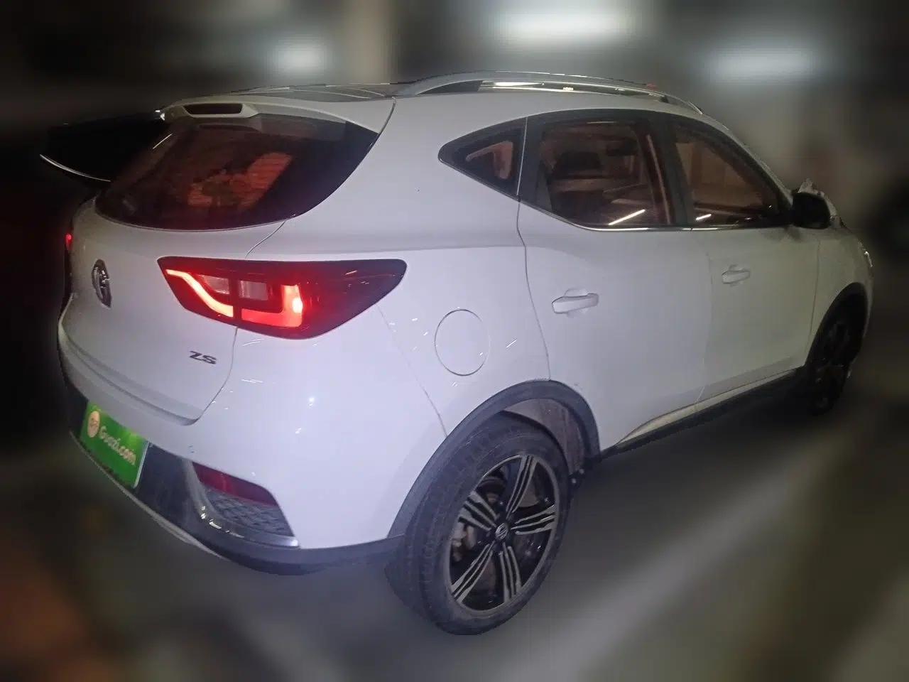 MG ZS 2018 1.5L Automatic Luxury Edition China V Standard — миниатюра 6