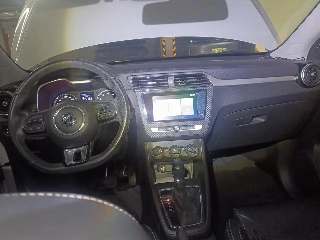 MG ZS 2018 1.5L Automatic Luxury Edition China V Standard — миниатюра 10