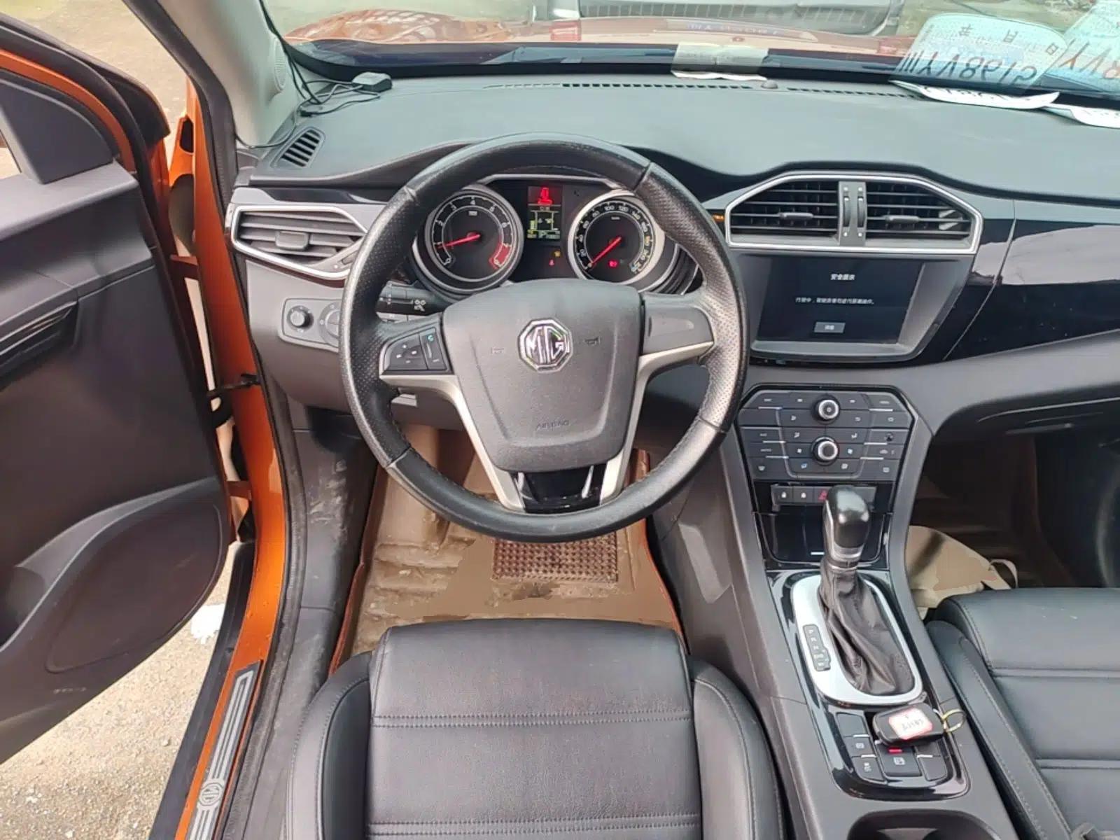 MG GS 2016 1.5TGI TST Luxury Edition — миниатюра 14