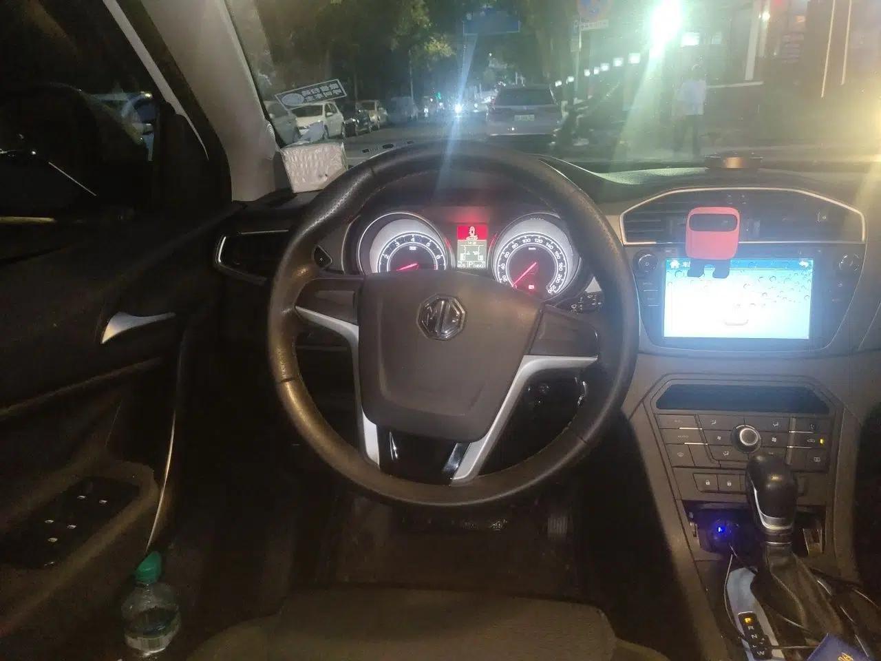 MG GS 2015 1.5TGI TST Elite Edition — миниатюра 11