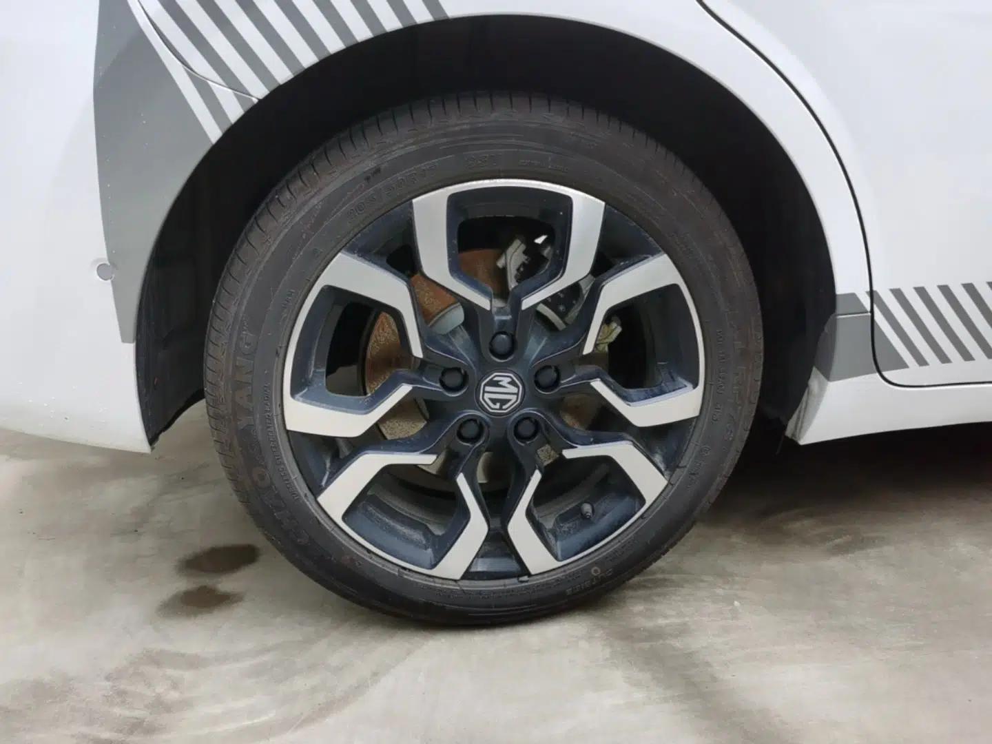 MG 4 EV 2026 Model 530 Smart Fun Edition — миниатюра 10
