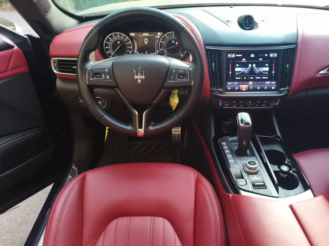 Maserati Levante 2021 3.0T Standard Edition — миниатюра 11