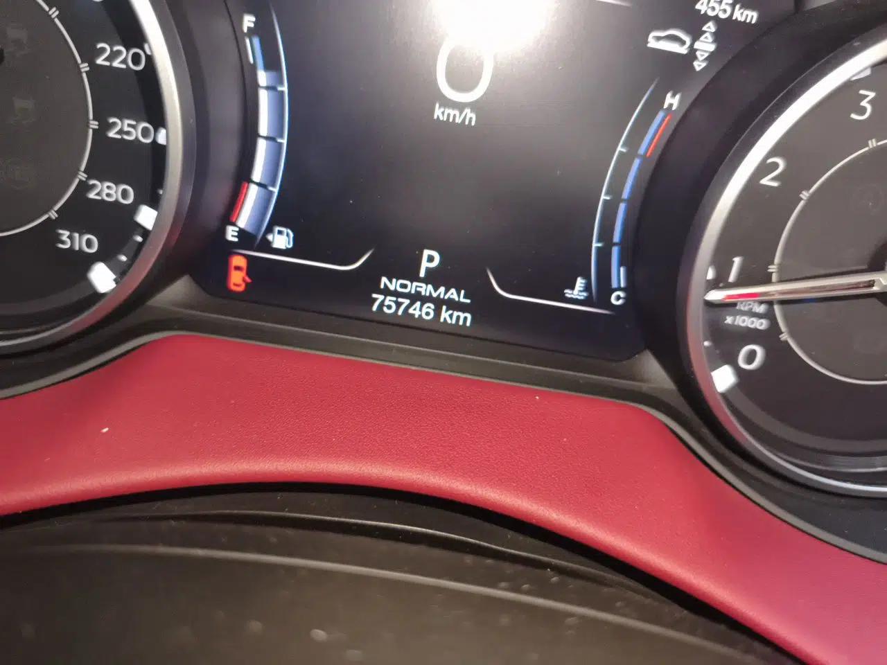Maserati Levante 2021 3.0T Standard Edition — миниатюра 13